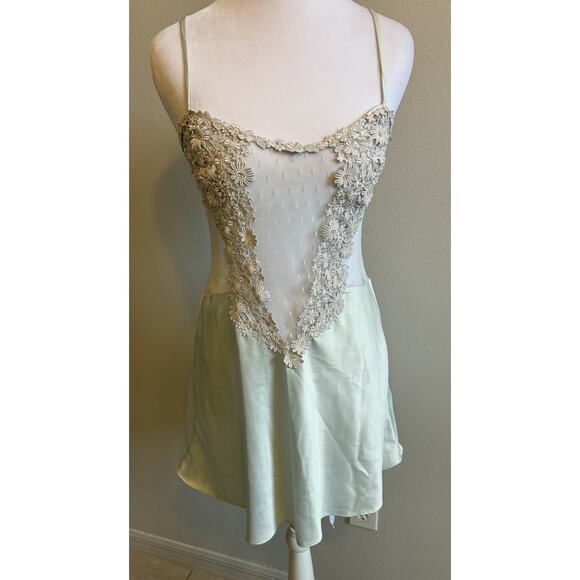 Flora Nikrooz Showstopper Chemise Ice Blue Ballerina Slip Nightie Floral Lace XS - Picture 12 of 16